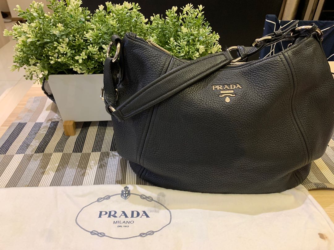 Prada Black Vitello Phenix Leather Hobo Bag BR5096 - Yoogi's Closet