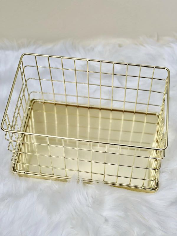 Premium Gold Storage Basket, Women's Fashion, Jewelry & Organisers