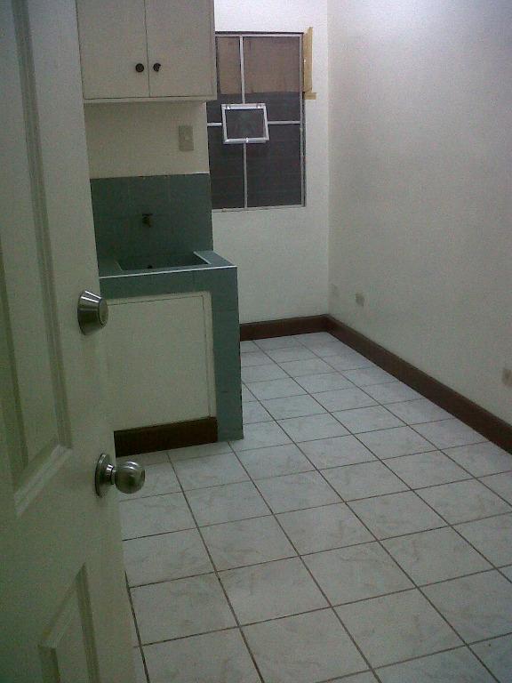 Sampaloc Manila Studio Type and 1 Bedroom Units for Rent, Property