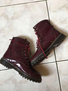 Sepatu MAHOGANY Boots