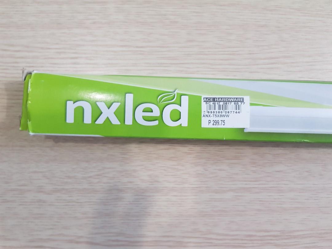 Nxled shadowless outlet tube light