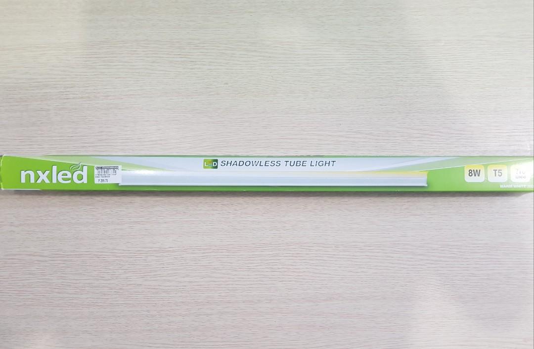 Nxled shadowless outlet tube light