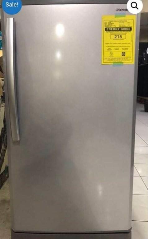 Sharp 5 5 Cubic Feet Second Hand Tv Home Appliances Kitchen Appliances Refrigerators And Freezers On Carousell