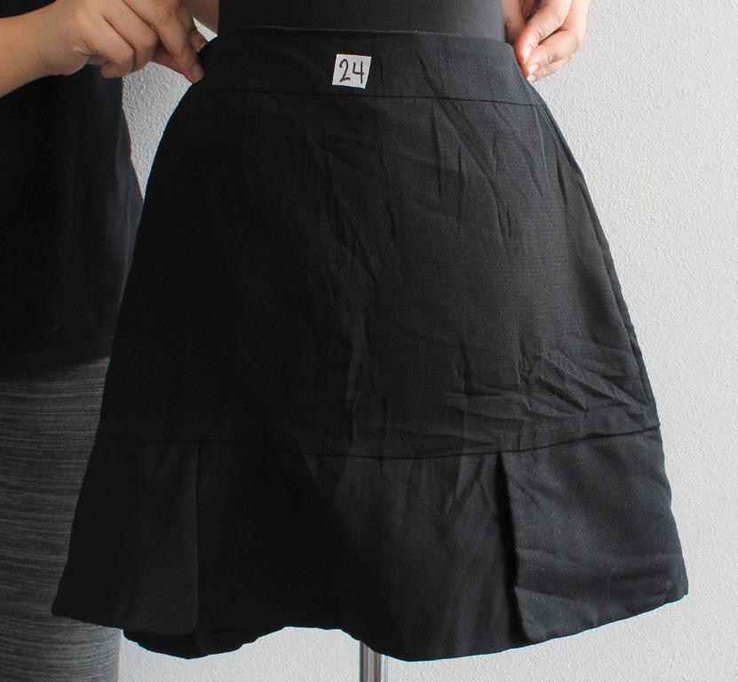 Black skirt size 24 clearance