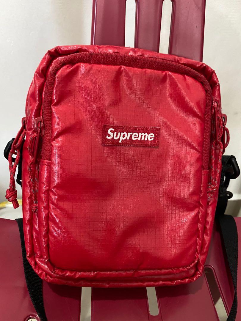Supreme FW17 Shoulder Bag Red Pre owned Great Condition