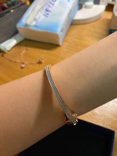 （分類：）位於 。 由 jonesblair 提交（商品編號 1066647127，圖片 1）。簡介： 。