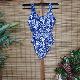 (Category: ) located in . Submitted by mooncollections (Listing ID 1066476470, Image 1). Description: .