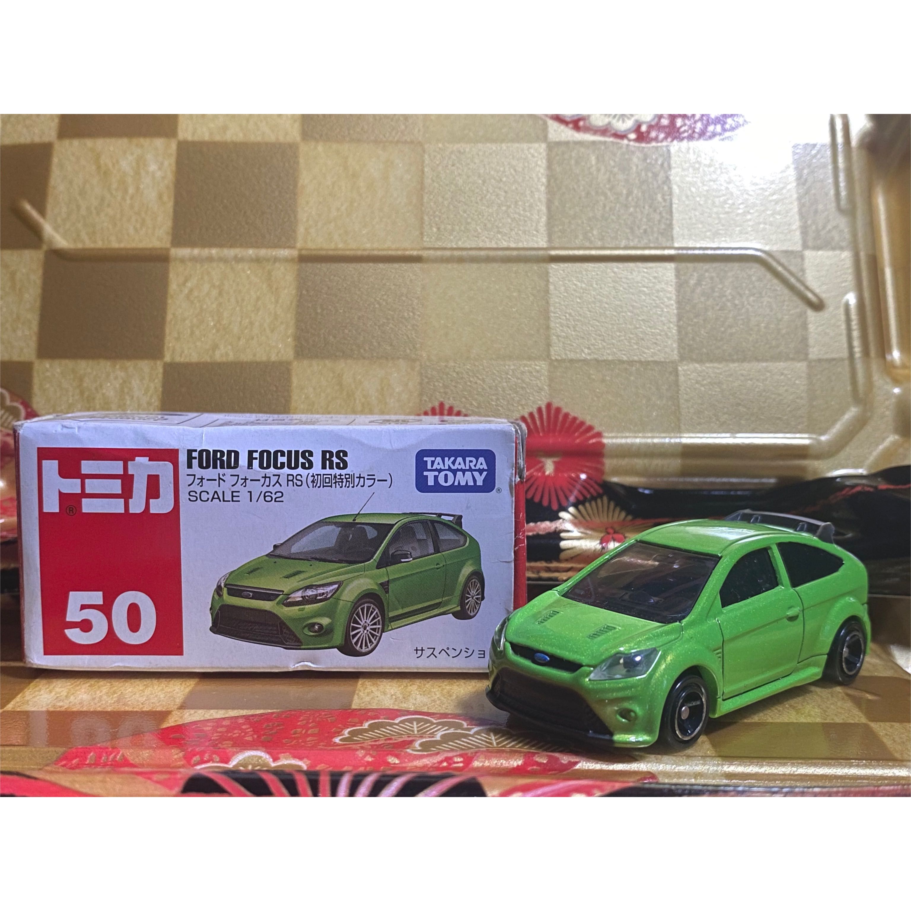 Tomica ford focus top