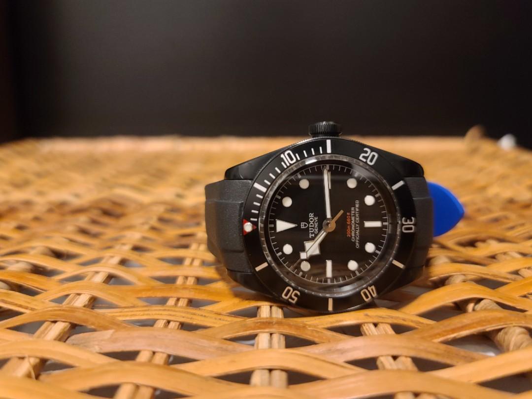 tudor black bay 79230dk