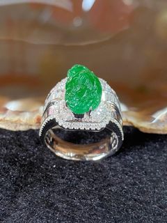 (Category: ) located in . Submitted by huangsjadeiteandjewelry (Listing ID 1066520233, Image 1). Description: .
