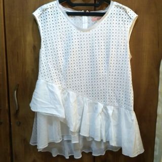 (Kategori: ) berada di . Dikirim oleh parisstuff (ID iklan 1066517771, Gambar 1). Deskripsi: .