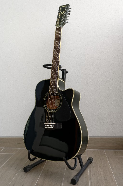 Yamaha 12 2024 string guitar