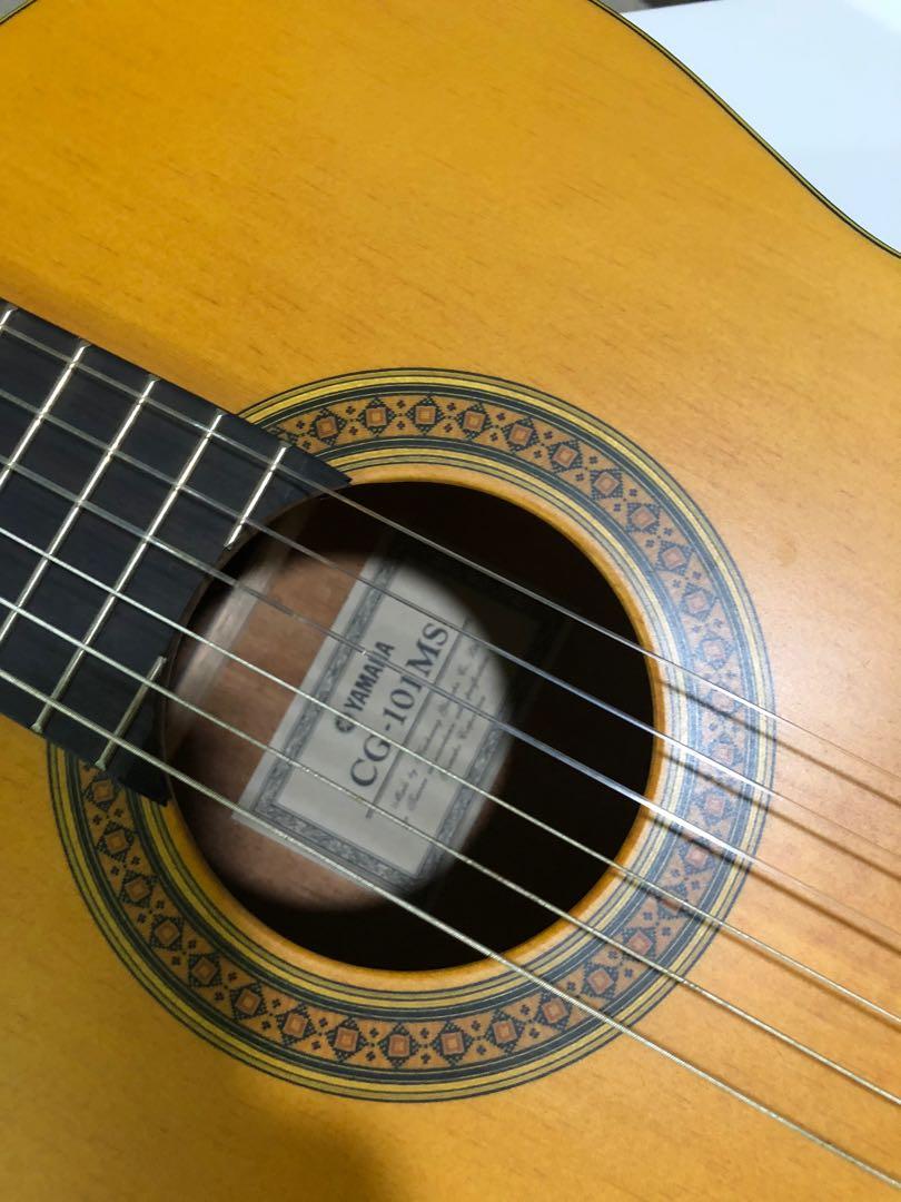 Yamaha guitars CG101MS, Hobbies & Toys, Music & Media, Musical