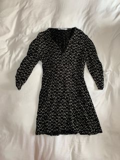 (Category: ) located in . Submitted by anyasellsclothes (Listing ID 1066513830, Image 1). Description: .