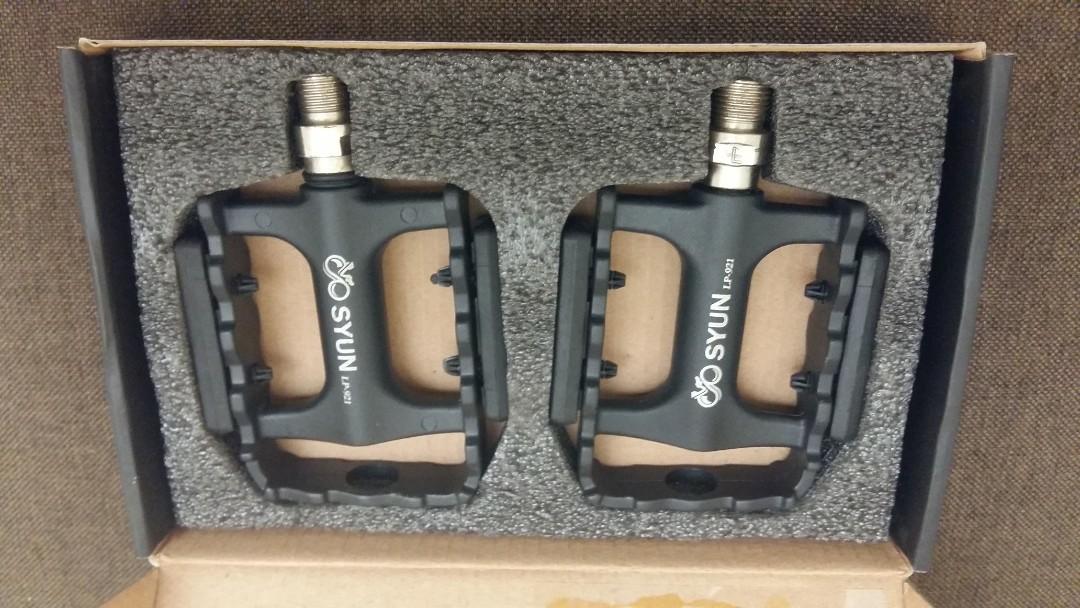 Syun top lp pedals