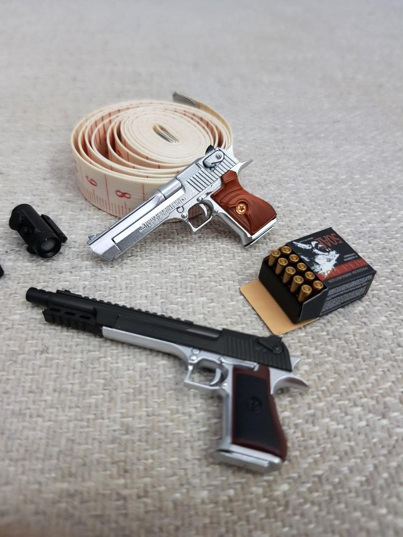 1/6 Silver Desert Eagle Set by DamToys EF024 EF025 [Dam Toys EF024