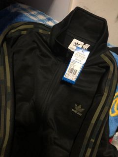 （分類：）位於 。 由 bmelle 提交（商品編號 1060499441，圖片 1）。簡介： 。