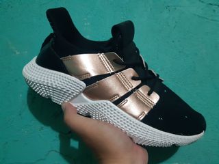 (Category: ) located in . Submitted by WapoOnlineStore (Listing ID 1060601494, Image 1). Description: .