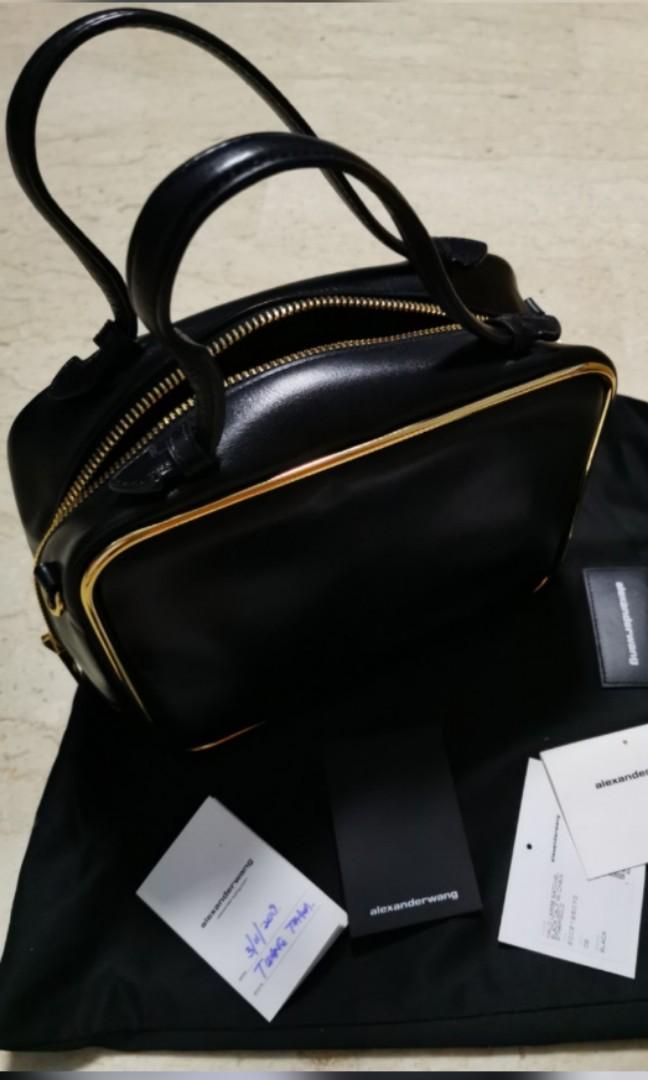 Alexander wang halo shoulder bag store