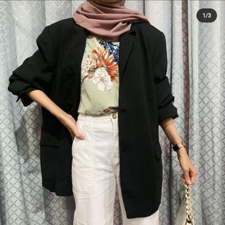 (Category: ) located in . Submitted by mirafa (Listing ID 1060464315, Image 1). Description: .