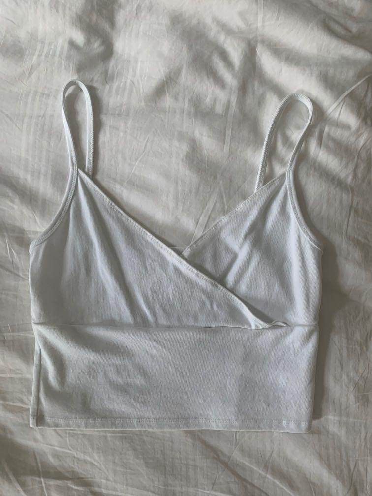brandy melville amara tank, Women's Fashion, Tops, Other Tops on Carousell