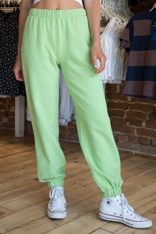 Brandy melville green rosa hot sale sweatpants