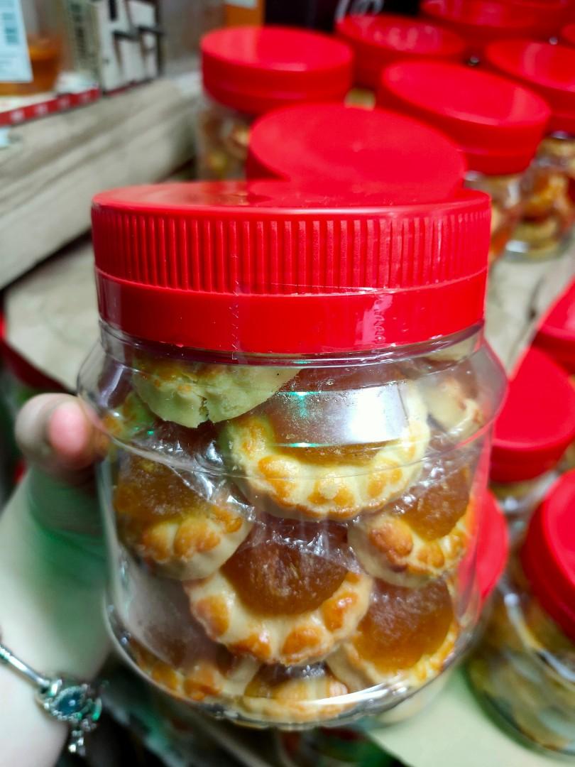 Order Closed Cny Chinese New Year Cookies Food Drinks Baked Goods On Carousell It symbolizes new beginnings and fresh starts. carousell