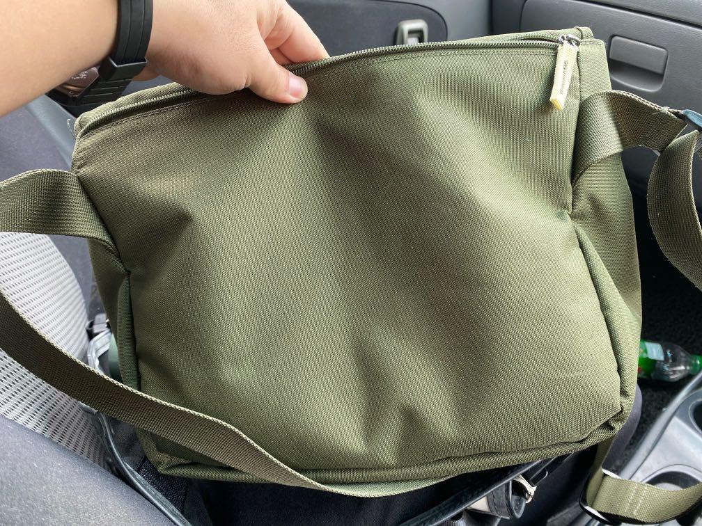 Converse Messenger Bag