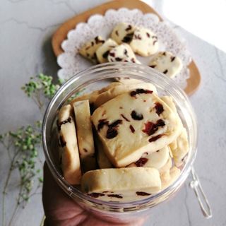 (Category: ) located in . Submitted by sallywbakes (Listing ID 1060623730, Image 1). Description: .