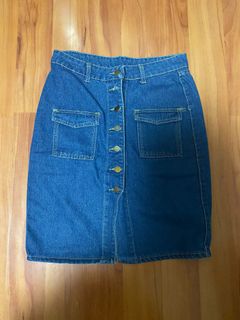 (Category: ) located in . Submitted by cara999 (Listing ID 1060450177, Image 1). Description: .