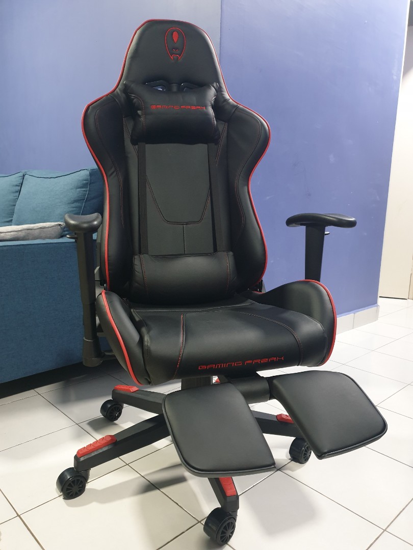 Naga throne top gaming chair review