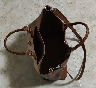 (Category: ) located in . Submitted by youreef (Listing ID 1060565574, Image 1). Description: .