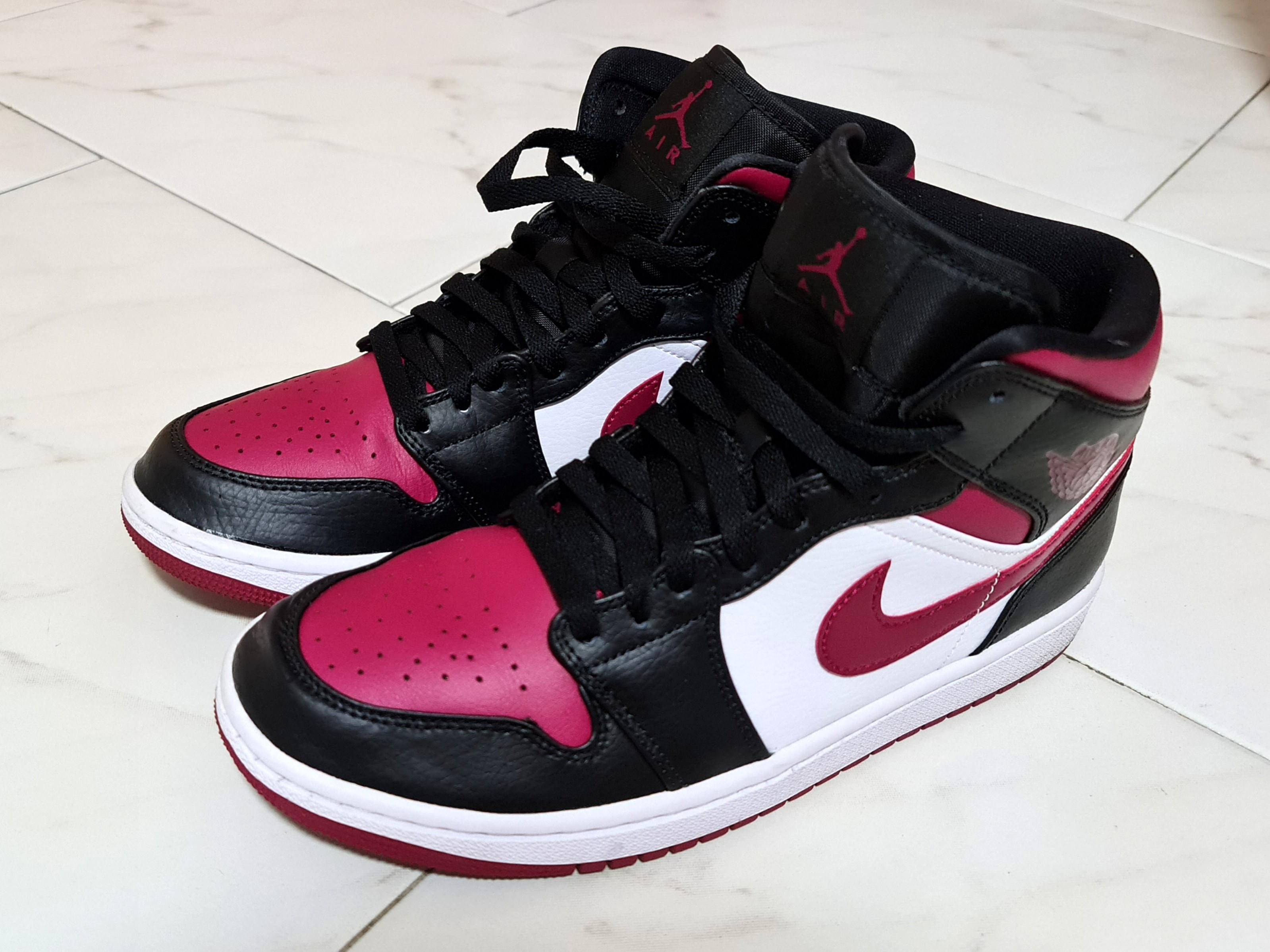 original no box Jordan 1 Mid Bred Toe. PRICE FIXED