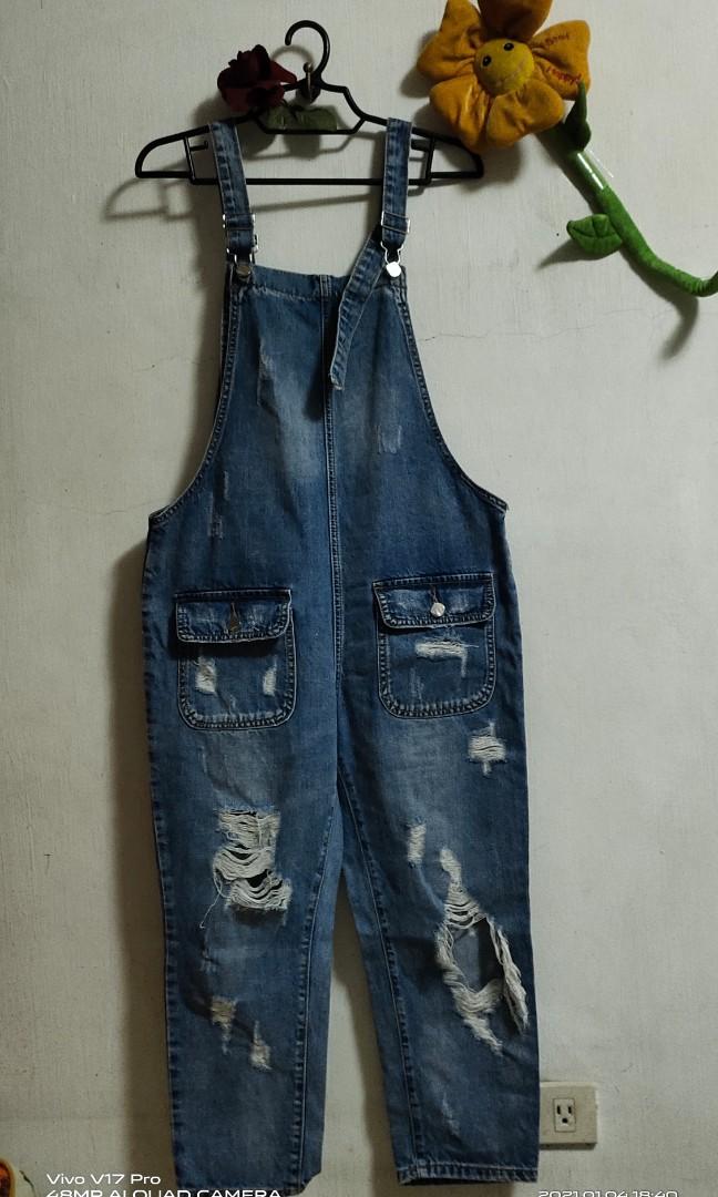 Ripped hot sale jumper pants