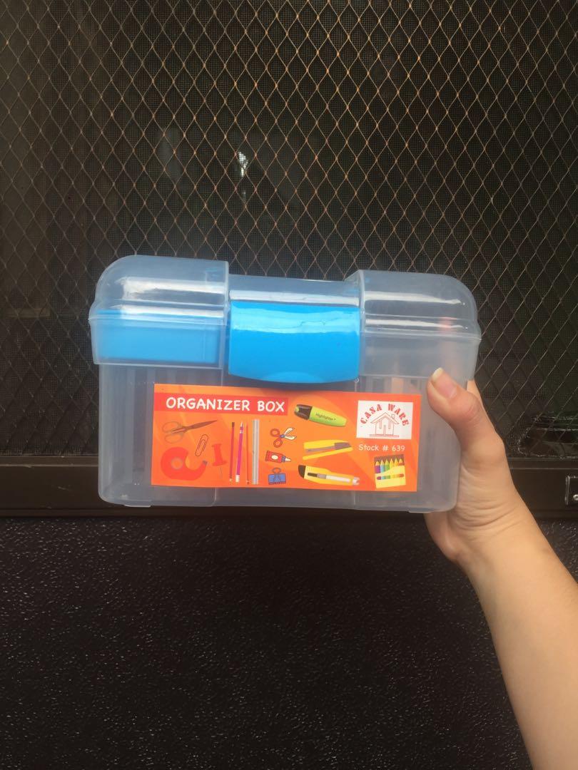 Kit organizer (Category: Spice & Seasoning) located in Quezon City. Submitted by adeleanne1211 (Listing ID 1060587831, Image 2). Description: Good for first aid kit Good for small things Good for manicure set Good for sewing kit.