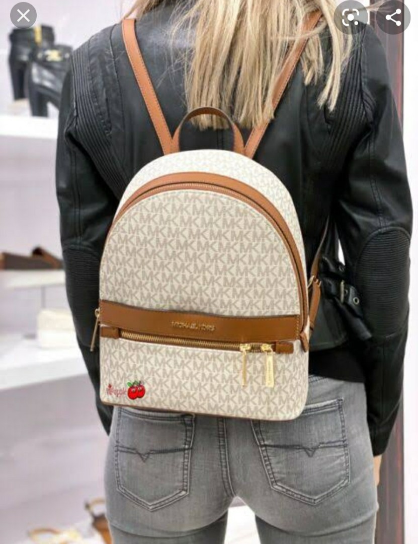 Michael Kors☆KENLY MD BACKPACK ミディアムサイズ-