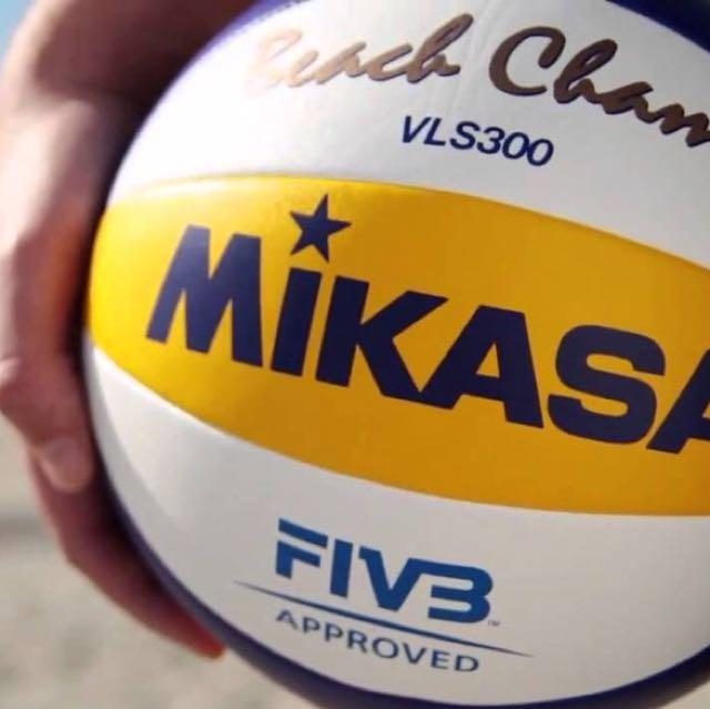 Mikasa beach volleyball VLS300, Sports Equipment, Sports & Games