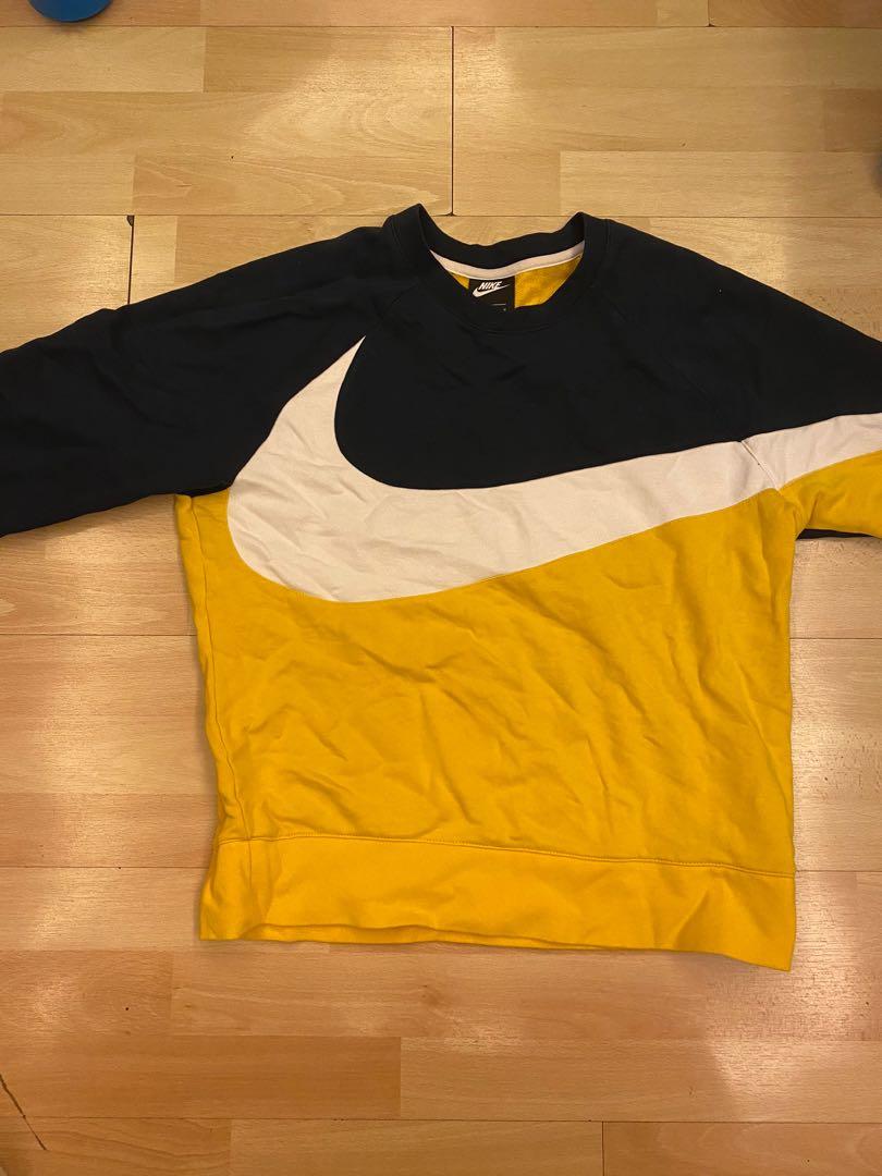sweat nike big swoosh