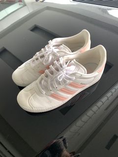 (Category: ) located in . Submitted by ccc88730 (Listing ID 1060505858, Image 1). Description: .