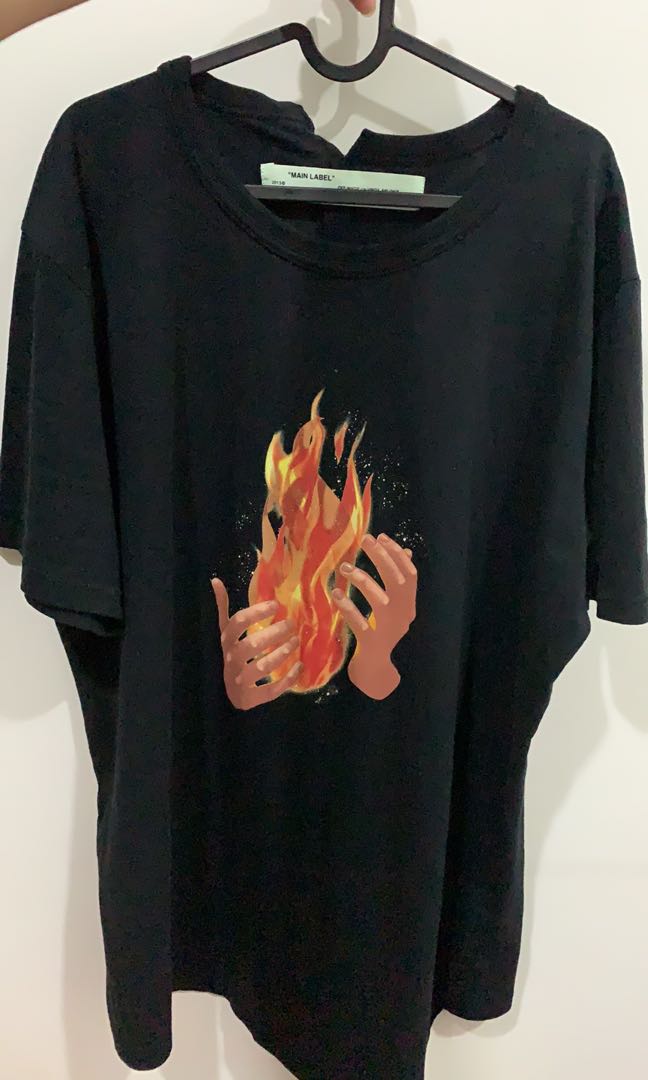 Off White fire hand t shirt ow black tee Men s Fashion Tops