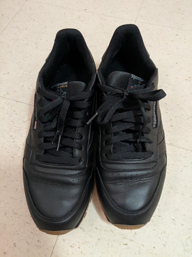 Reebok Classic Black gum
