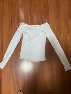(Category: ) located in . Submitted by cara999 (Listing ID 1060450327, Image 1). Description: .