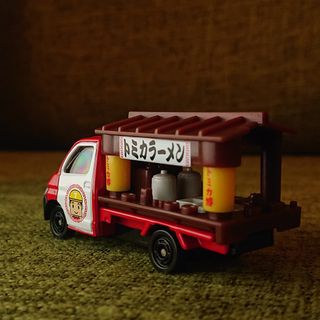 （分類：）位於 。 由 someoneR 提交（商品編號 1060461411，圖片 1）。簡介： 。