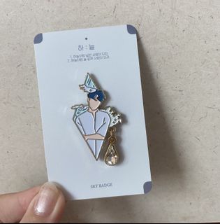 (Category: ) located in . Submitted by milktae__ (Listing ID 1060453080, Image 1). Description: .