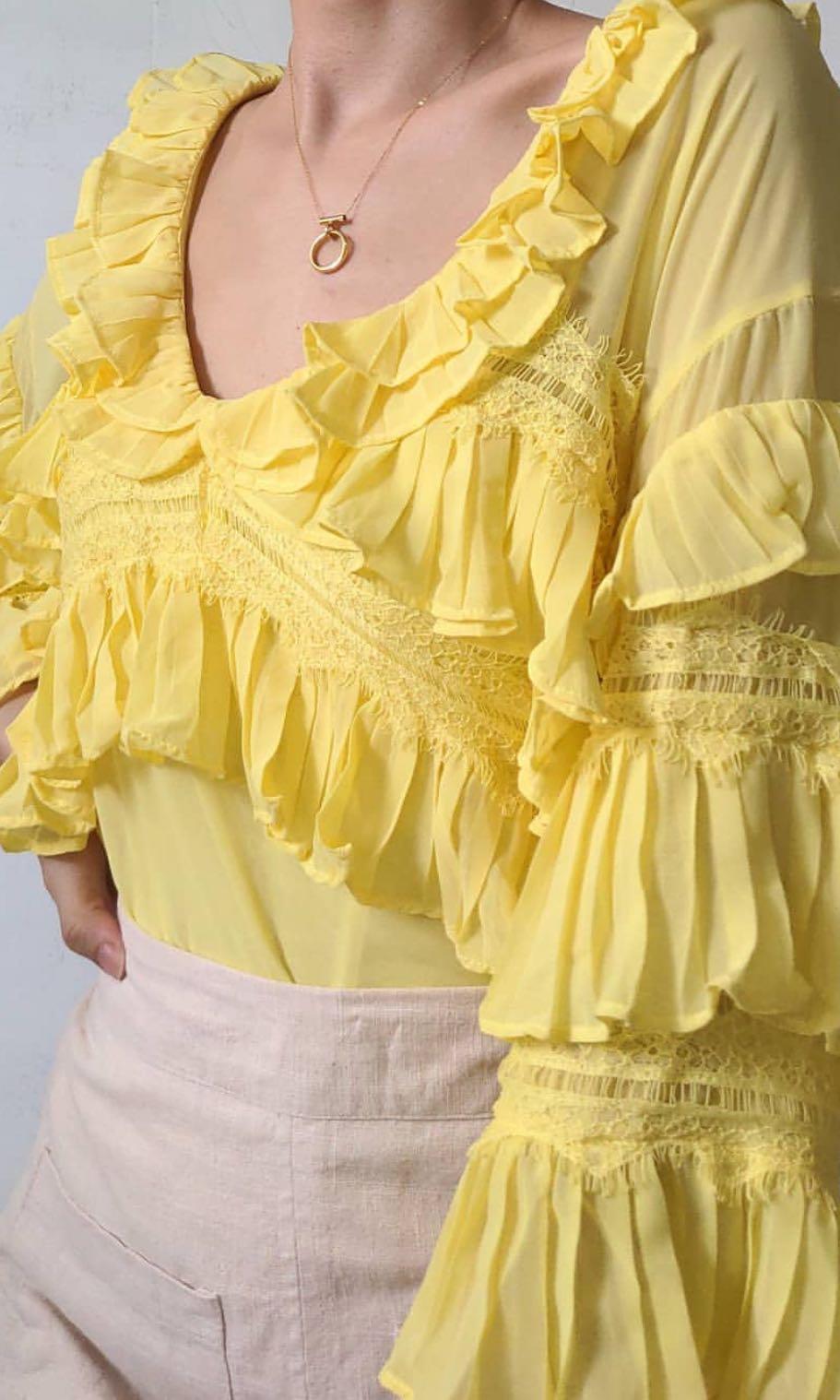 yellow flowy top with ruffles Women s Fashion Tops Blouses on Carousell