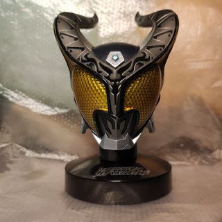 （分類：）位於 。 由 carosell112 提交（商品編號 1060855675，圖片 1）。簡介： 。