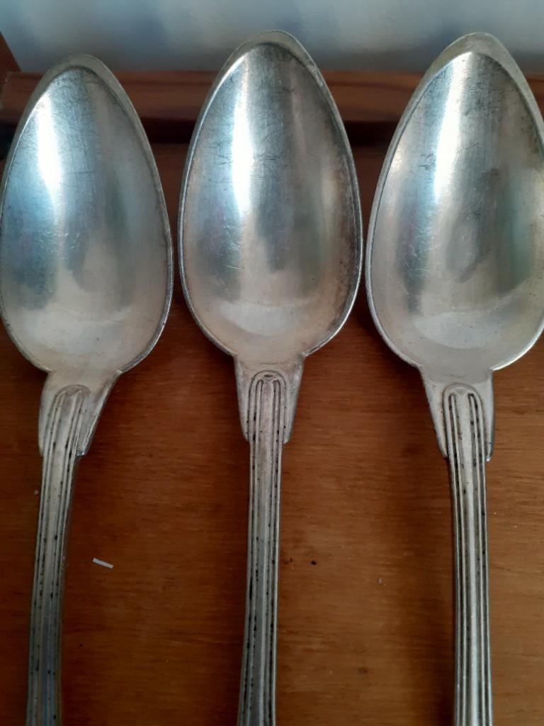 Antique Silver plated table spoons (Set of 5) (Category: Dinnerware & Cutlery) located in Paranaque City. Submitted by donjuan_thegreat (Listing ID 1060863351, Image 2). Description: Items in very good vintage condition Purchased in Paris With patina and uneven areas Silver plated table spoons with markings Brand: Christofle and unidentified brand Dimensions: L 21 cm W 4.5 cm For pick-up in UPS 5 Paranaque or can ship at buyers expense.