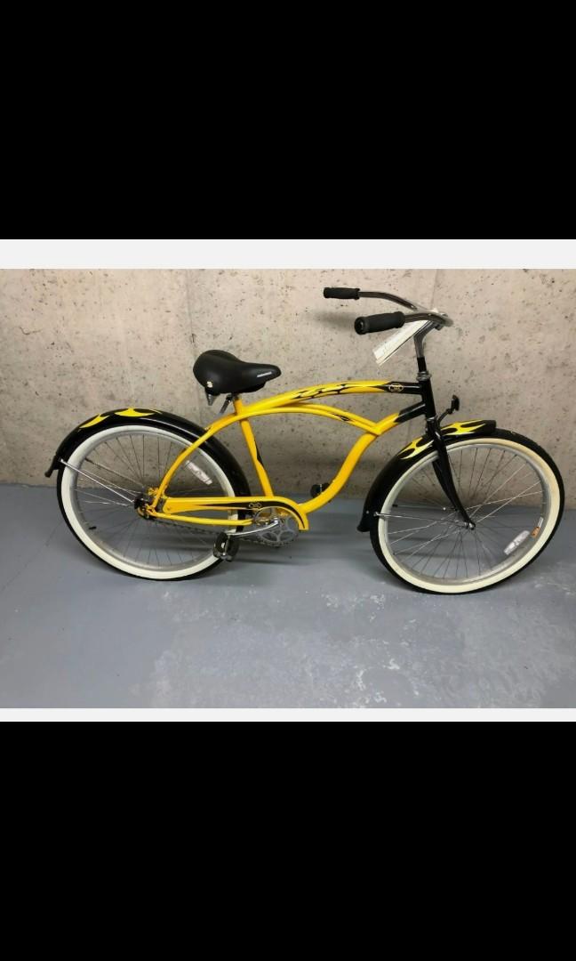 mikes hard lemonade beach cruiser