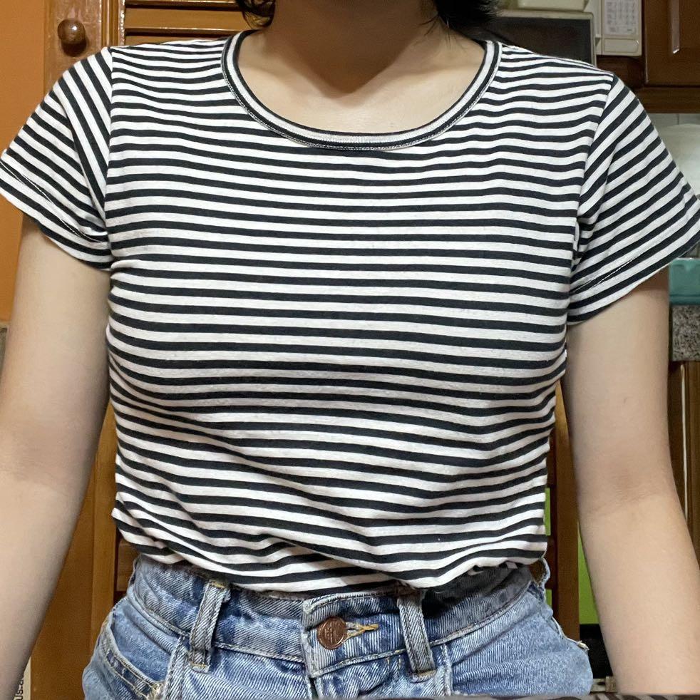 Black and White Striped Shirt (Category: Others Tops) located in Pateros City. Submitted by tauruspice (Listing ID 1060734086, Image 2). Description: Get this black and white striped shirt for only PHP100. It is in great condition and was only worn a handful of times! Very cute tucked into your favorite pair of denim jeans or white culottes. Can easily be dressed up or down! Size Large on tag but best fits XS-S. Model is a size XS with bust size 
