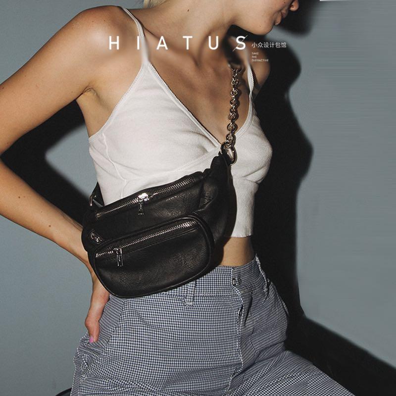 Brandy melville fanny pack with chain hot sale